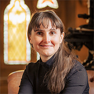 Dr. Dorothea Schlesinger